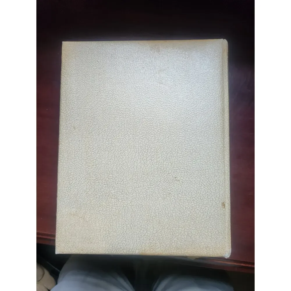 Vintage Family Holy Bible Self-Pronouncing Red Letter Dictionary